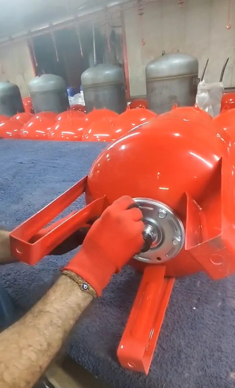 Expansion Vessel Flange Installation