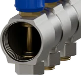 Brass underfloor heating manifold with integrated valves